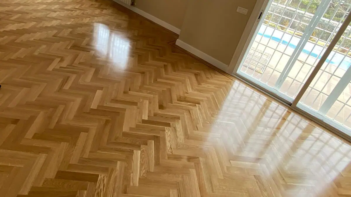 Consejos para recuperar el brillo del parquet