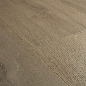 Roble royal claro aceitado