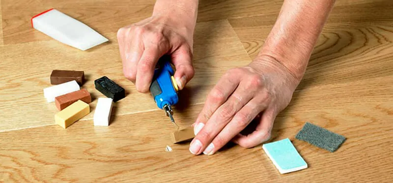 Quick-Step_Repair_Kit Mantenimiento de Suelos de Madera