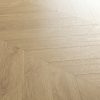 Roble medium chevron